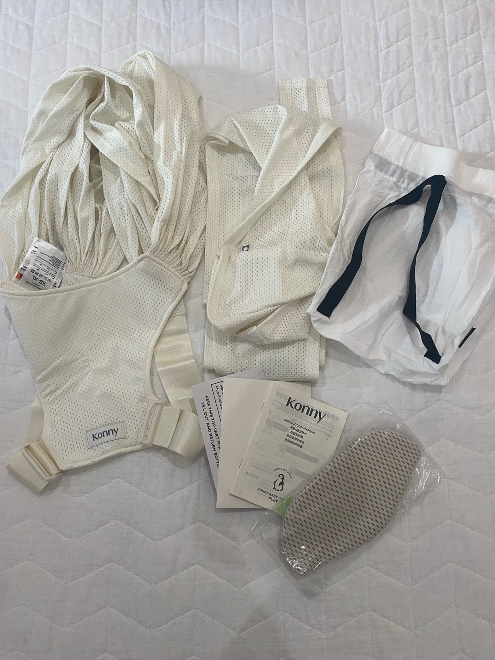 NWOT Konny Baby Flex in Ivory White Mesh